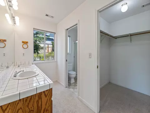 318 River Park Dr, Redding, CA 96003 photo 12