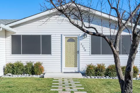 2230 Washington Ave, Red Bluff, CA 96080 photo 2