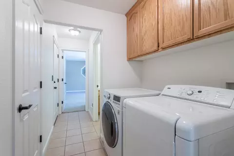 3960 Bristol Dr, Redding, CA 96002 photo 18