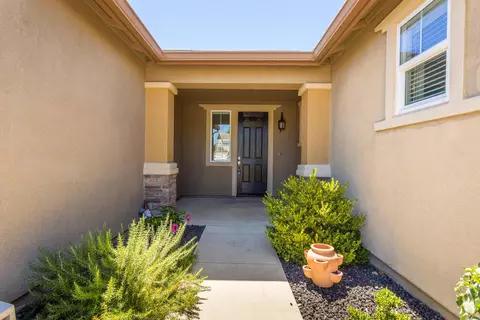 3838 Palm Springs Dr, Redding, CA 96002 photo 3