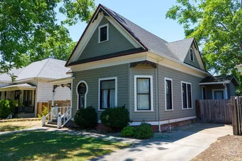 1123 Jackson St, Red Bluff, CA 96080 photo 3