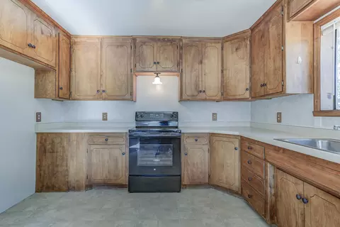 156 Trinity Ave, Red Bluff, CA 96080 photo 13