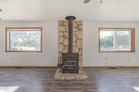 156 Trinity Ave, Red Bluff, CA 96080 photo 10