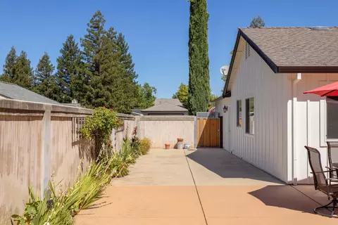 2181 Hemingway St, Redding, CA 96003 photo 43