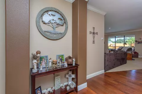 4576 Alta Saga Dr, Redding, CA 96002 photo 3