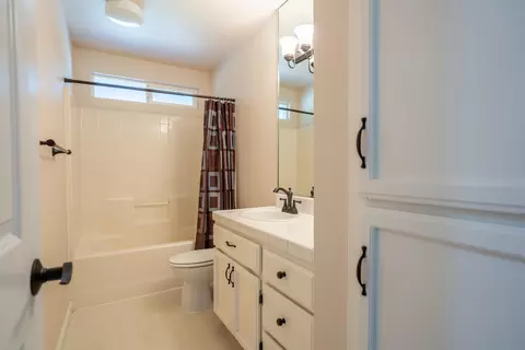 5486 Mill Pond Ln, Redding, CA 96001 photo 12