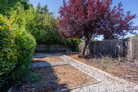 5486 Mill Pond Ln, Redding, CA 96001 photo 26