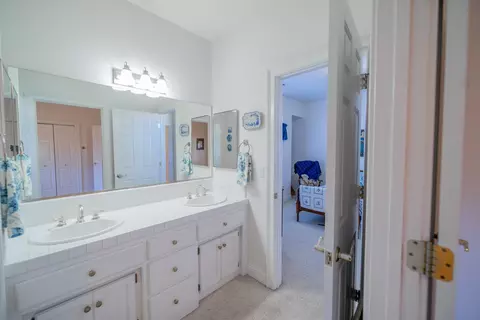 2745 Pacific Ave, Redding, CA 96002 photo 18