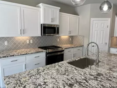 3511 Sacramento Dr, Redding, CA 96001 photo 7