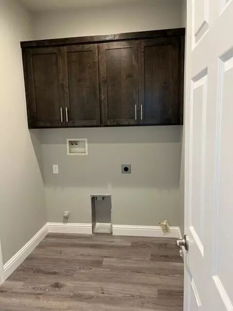 3511 Sacramento Dr, Redding, CA 96001 photo 4