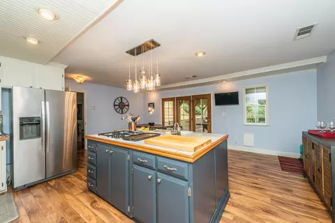 15977 Highland Cir, Redding, CA 96001 photo 4