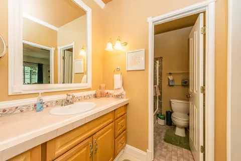 15977 Highland Cir, Redding, CA 96001 photo 32