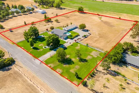 23070 Kilkenny Ln, Red Bluff, CA 96080 photo 3