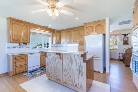 23070 Kilkenny Ln, Red Bluff, CA 96080 photo 13