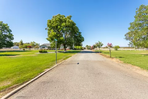 23070 Kilkenny Ln, Red Bluff, CA 96080 photo 5