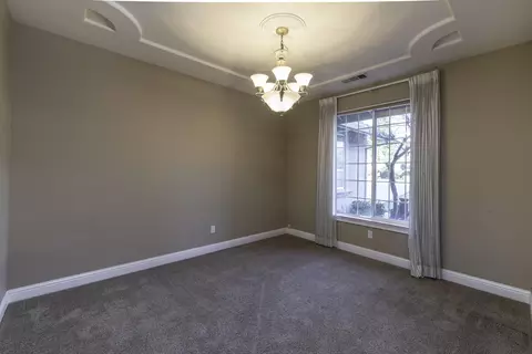 1458 Gladstone Ct, Redding, CA 96001 photo 13