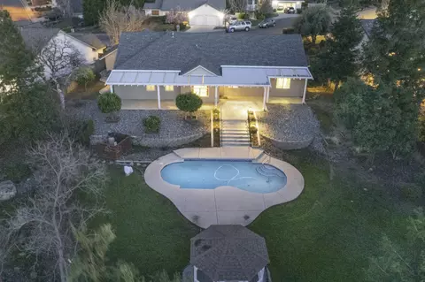 1458 Gladstone Ct, Redding, CA 96001 photo 24