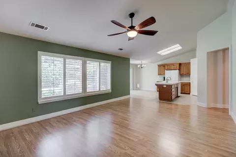2978 Henrys Fork Dr, Redding, CA 96002 photo 6