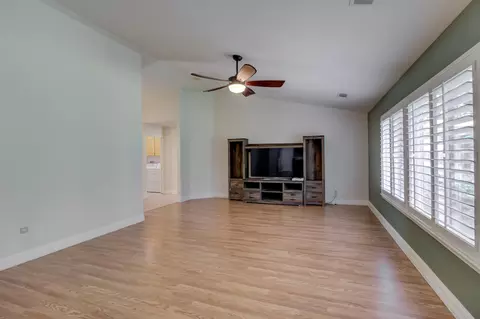 2978 Henrys Fork Dr, Redding, CA 96002 photo 5
