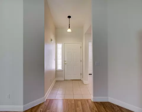 2978 Henrys Fork Dr, Redding, CA 96002 photo 3