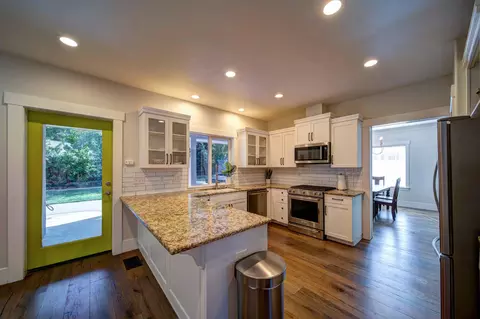 775 Sunriver Ln, Redding, CA 96001 photo 8