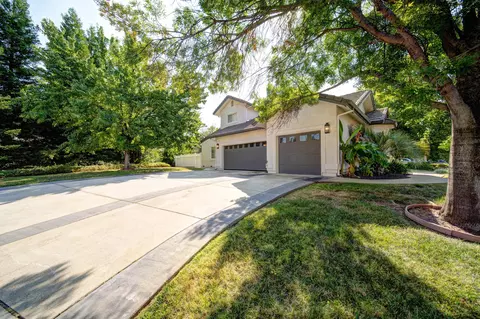 775 Sunriver Ln, Redding, CA 96001 photo 3