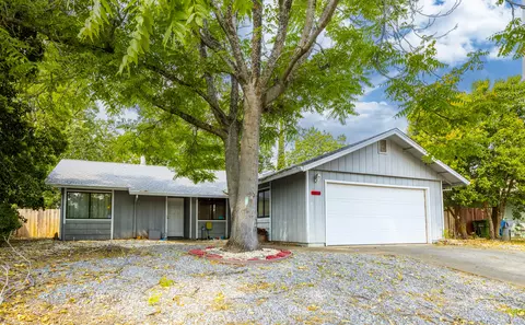 3490 Silverwood St, Redding, CA 96002 photo 1