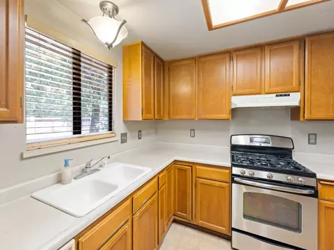 3490 Silverwood St, Redding, CA 96002 photo 6