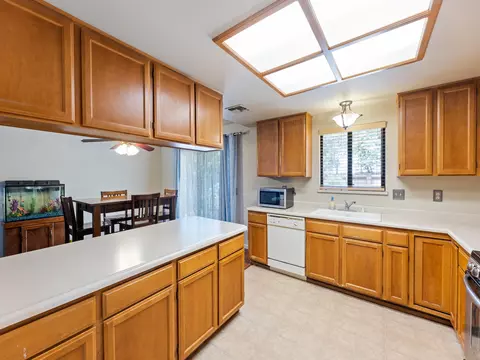 3490 Silverwood St, Redding, CA 96002 photo 7