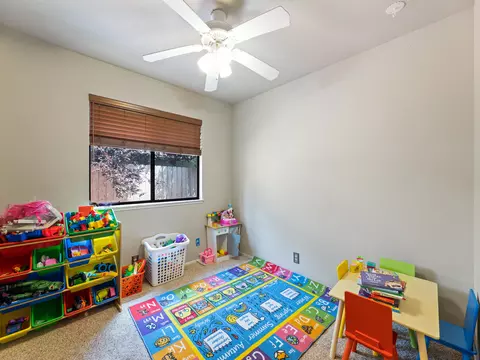 3490 Silverwood St, Redding, CA 96002 photo 11
