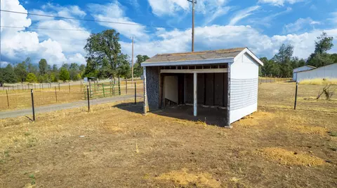 21576 Kathy Ln, Redding, CA 96003 photo 33
