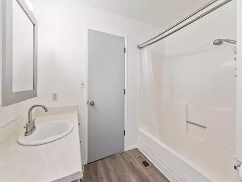 21576 Kathy Ln, Redding, CA 96003 photo 14