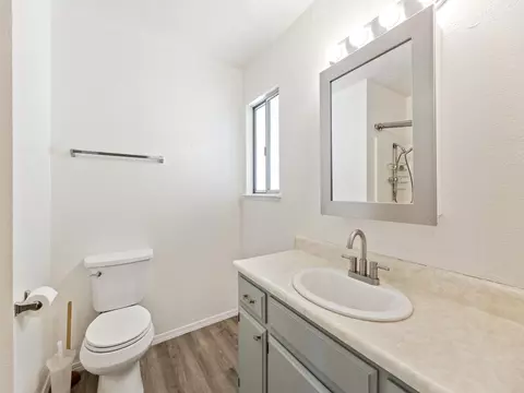 21576 Kathy Ln, Redding, CA 96003 photo 13