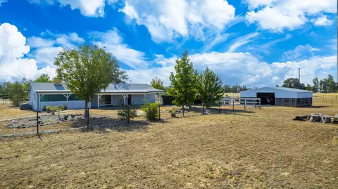21576 Kathy Ln, Redding, CA 96003 photo 35