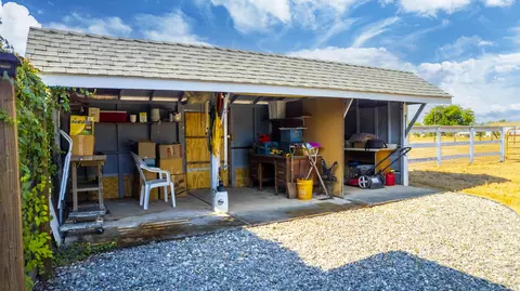 21576 Kathy Ln, Redding, CA 96003 photo 25