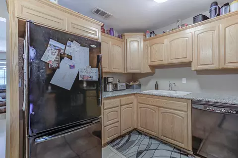 520 Homestead Dr, Red Bluff, CA 96080 photo 8