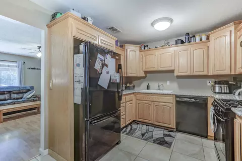 520 Homestead Dr, Red Bluff, CA 96080 photo 6