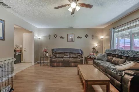 520 Homestead Dr, Red Bluff, CA 96080 photo 3