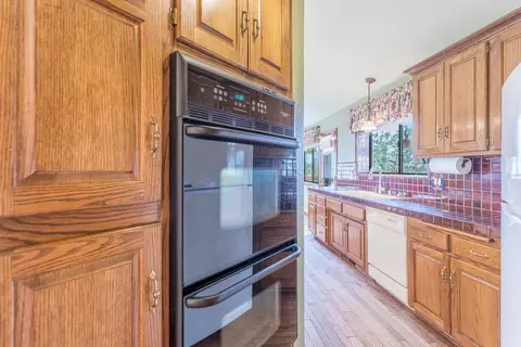 2809 Panorama Dr, Redding, CA 96003 photo 15