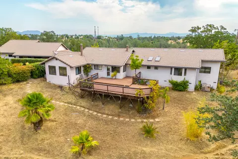 2809 Panorama Dr, Redding, CA 96003 photo 6