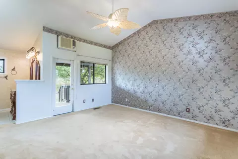 2809 Panorama Dr, Redding, CA 96003 photo 19