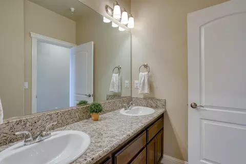 231 Mill Valley Pkwy, Redding, CA 96003 photo 18