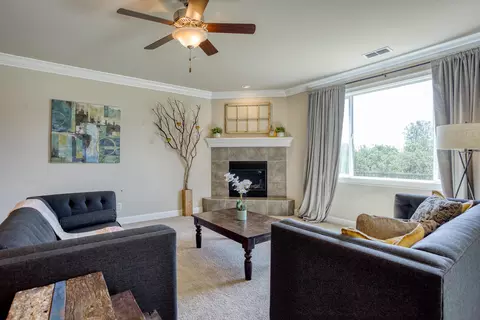 231 Mill Valley Pkwy, Redding, CA 96003 photo 5