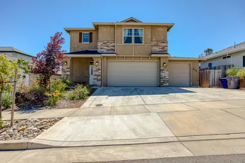 231 Mill Valley Pkwy, Redding, CA 96003 photo 1