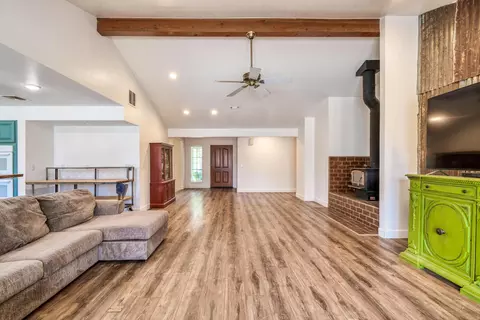 15642 Mountain Shadows Dr, Redding, CA 96001 photo 9
