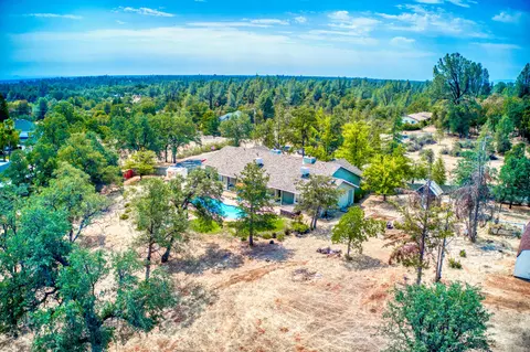 15642 Mountain Shadows Dr, Redding, CA 96001 photo 37