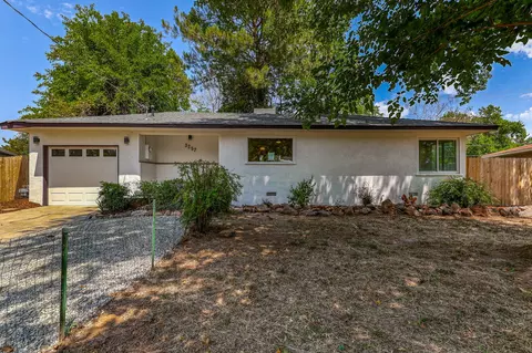 3257 Bailey Dr, Anderson, CA 96007 photo 1