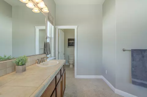 1235 Chandon Ct, Redding, CA 96003 photo 32