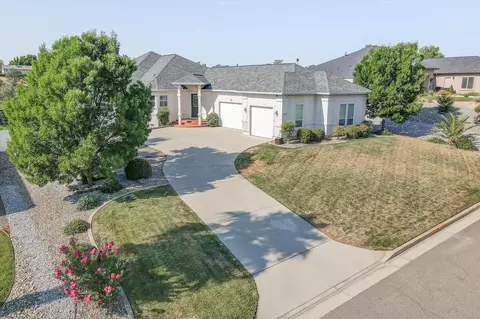 1235 Chandon Ct, Redding, CA 96003 photo 1