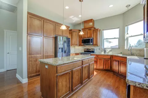 1235 Chandon Ct, Redding, CA 96003 photo 7
